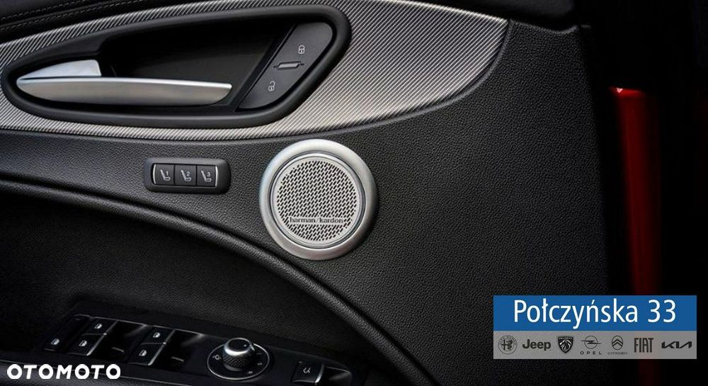 Alfa Romeo Stelvio - 8