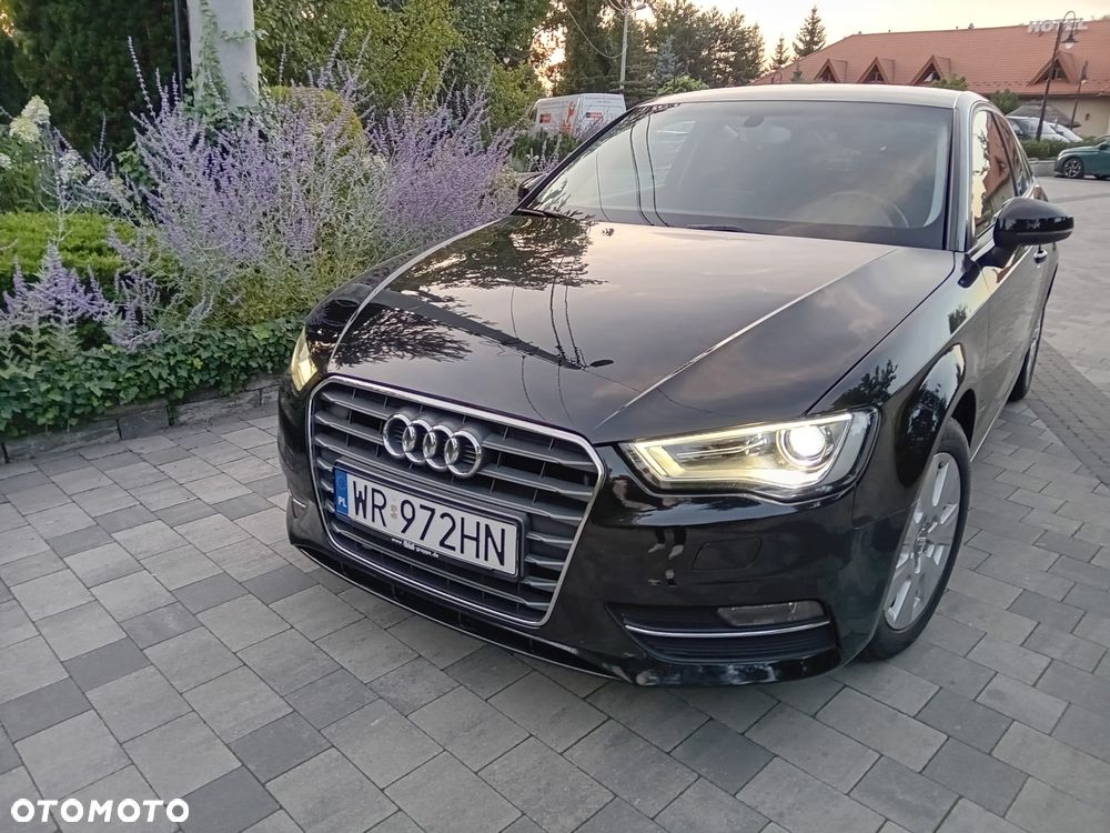 Audi A3 3-drzwiowe 1.4 TFSI Ambiente - 2