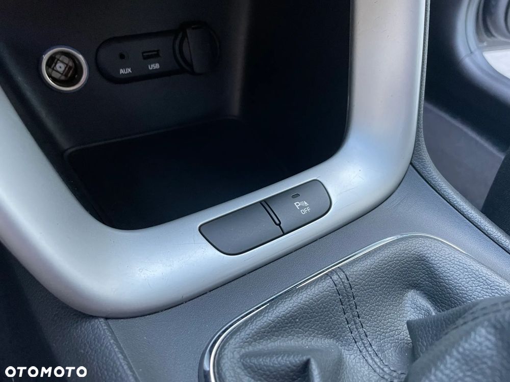 Kia Ceed Cee'd 1.4 Business Line - 23