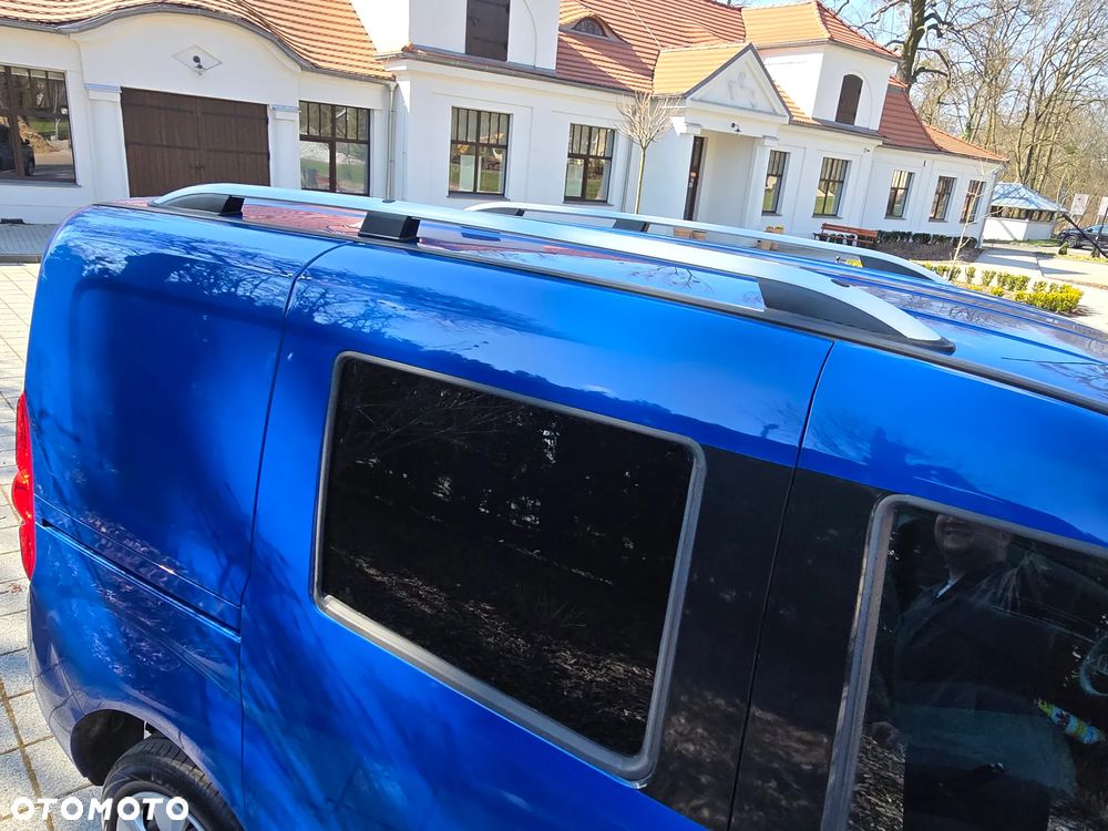 Fiat Doblo 1.6 16V Multijet Start&Stopp Emotion Family - 16