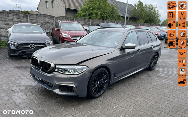 BMW Seria 5 M550d xDrive Touring