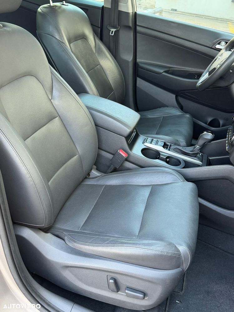 Hyundai Tucson 2.0 CRDI 4WD 8AT Premium - 7
