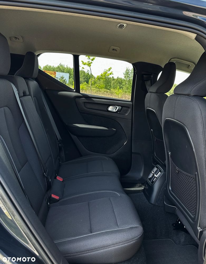 Volvo XC 40 - 30