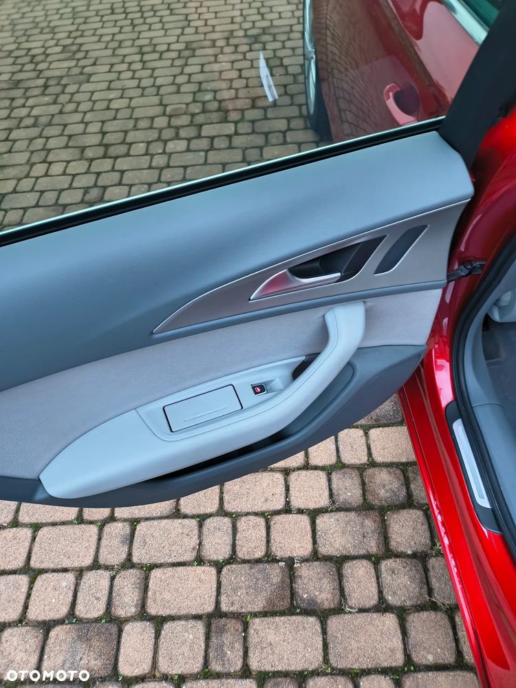 Audi A6 Avant - 18