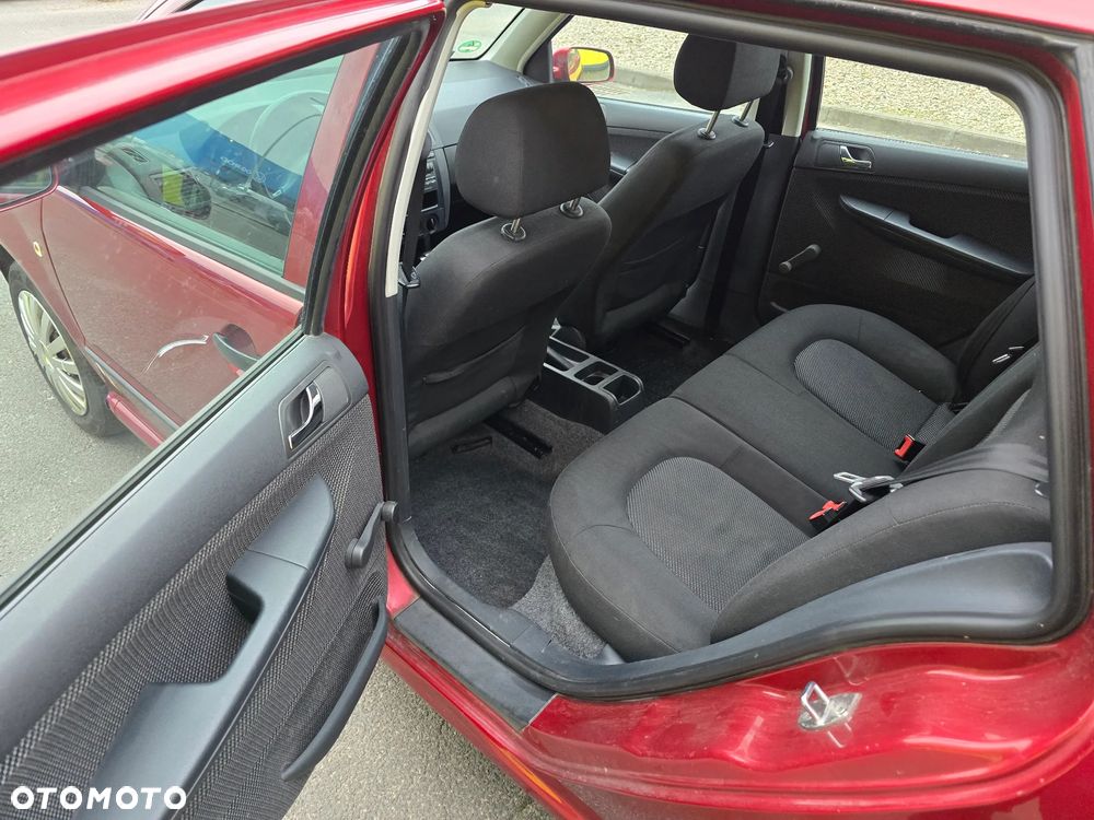 Skoda Fabia 1.4 16V Comfort - 31