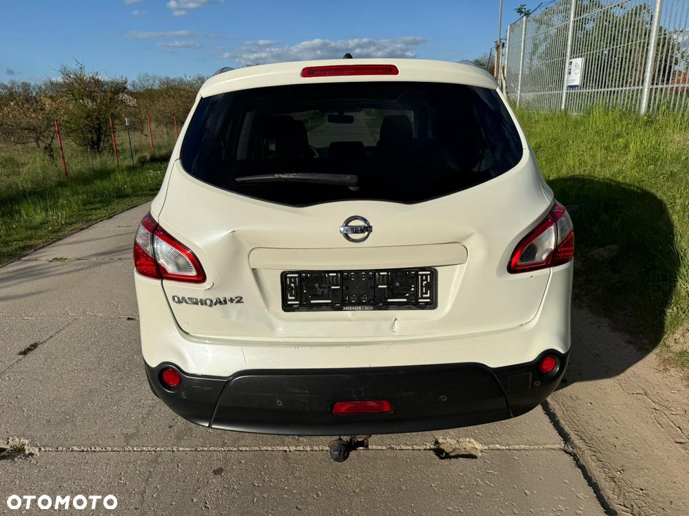 Nissan Qashqai+2 - 12
