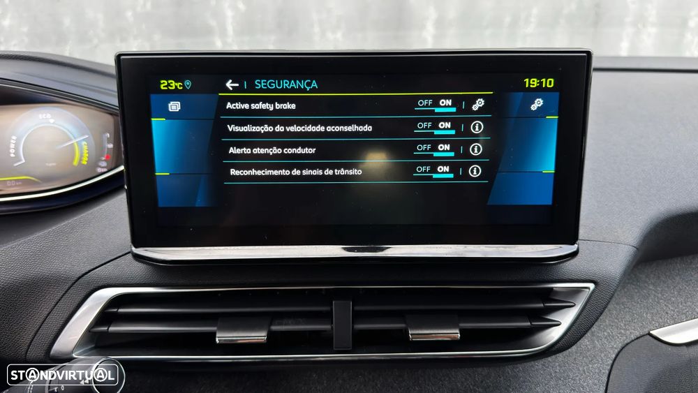 Peugeot 3008 225 e-EAT8 Allure Pack - 28