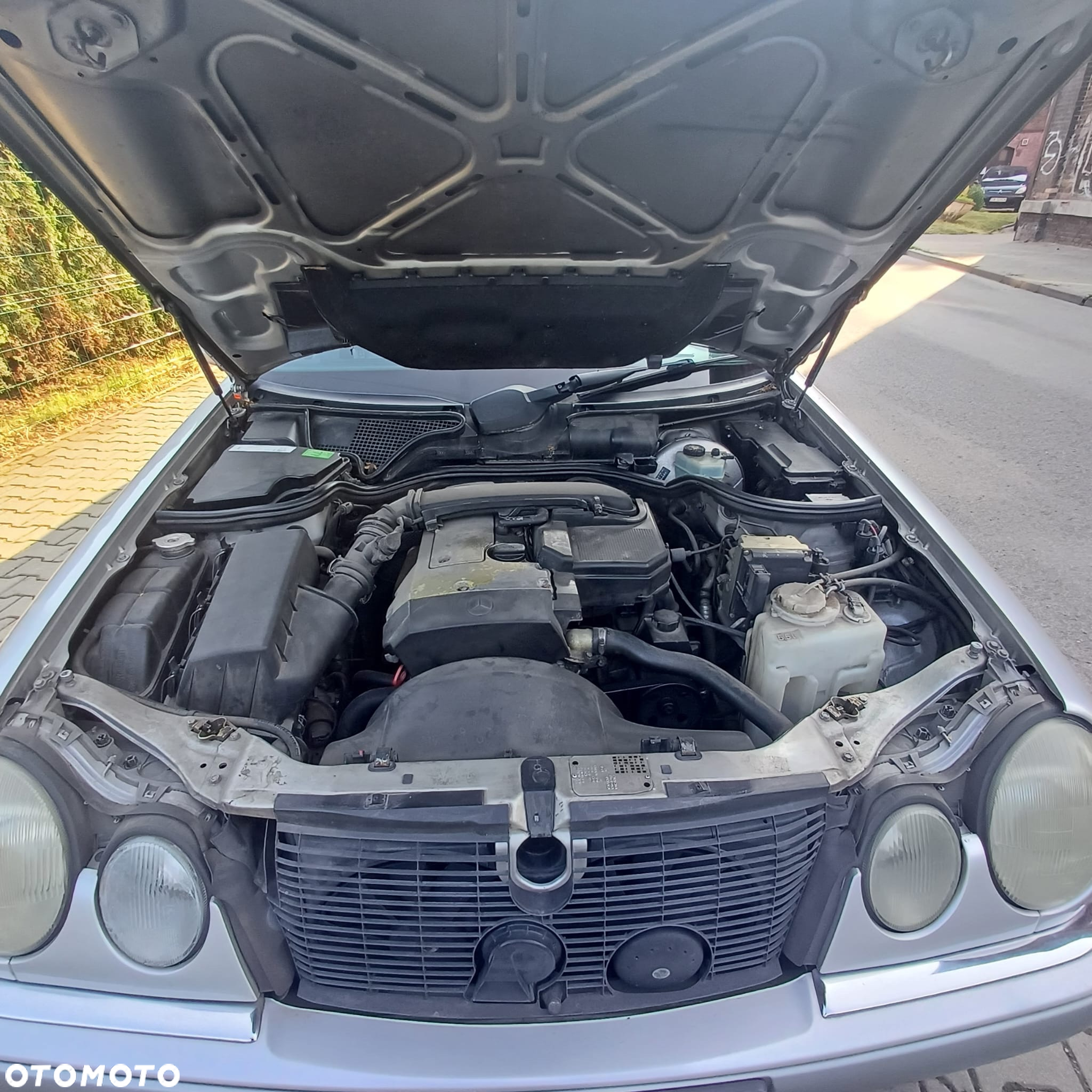 Mercedes-Benz Klasa E - 5