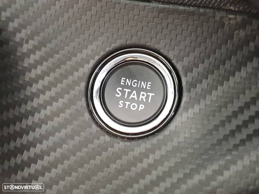 Peugeot 2008 1.2 PureTech Allure Pack - 18