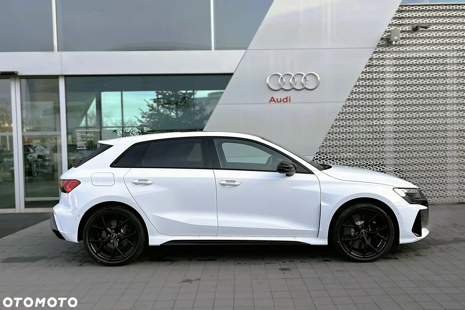 Audi RS3 Sportback TFSI Quattro S tronic - 10