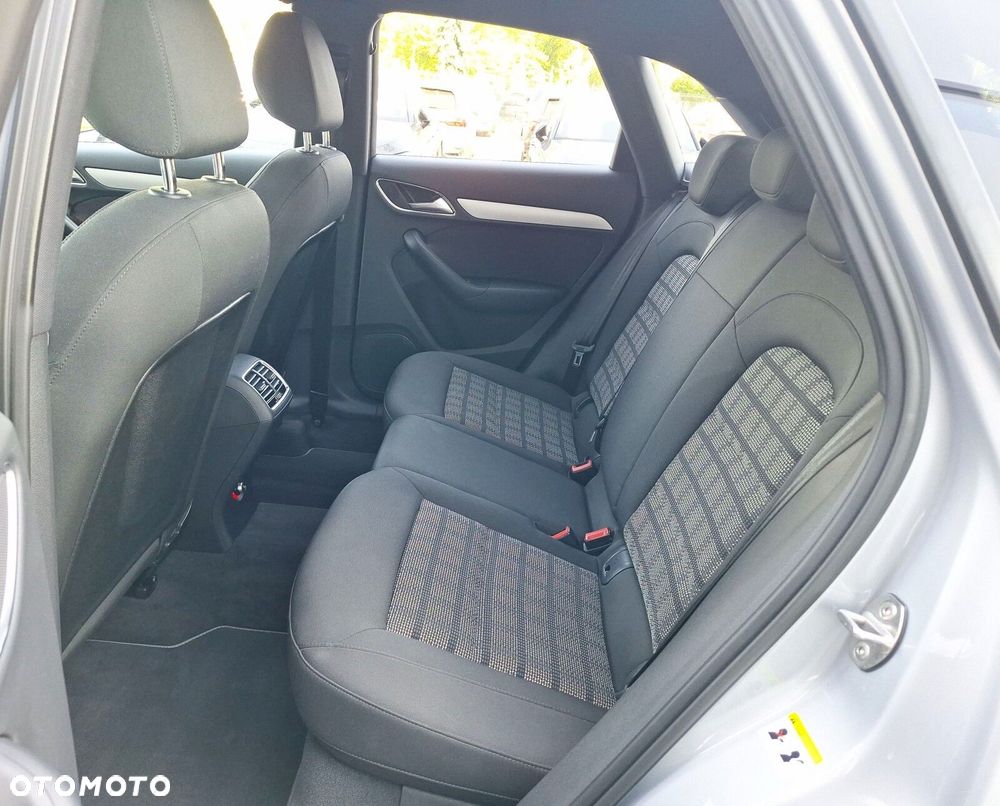 Audi Q3 - 21