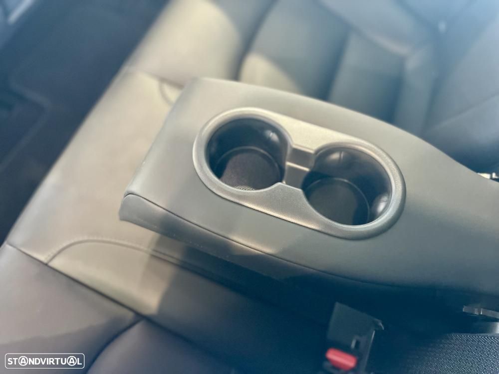 Tesla Model 3 Tração Traseira - 36