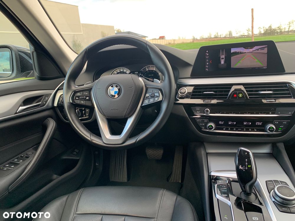 BMW Seria 5 - 26
