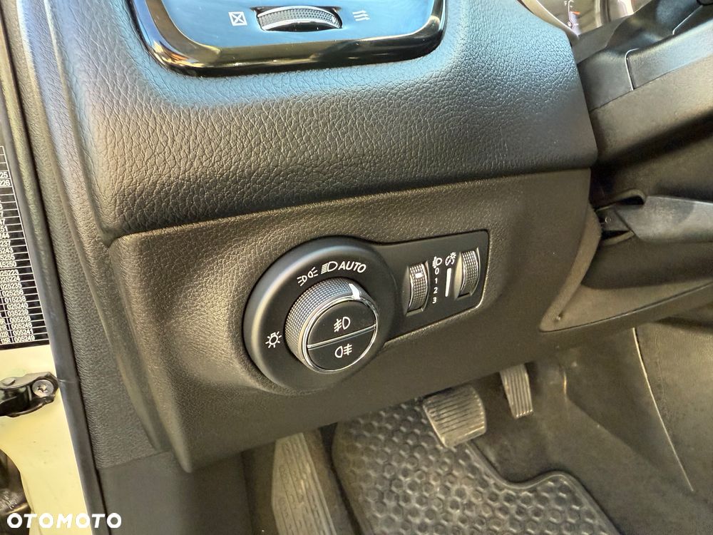 Jeep Compass 1.3 TMair Limited FWD S&S DDCT - 21