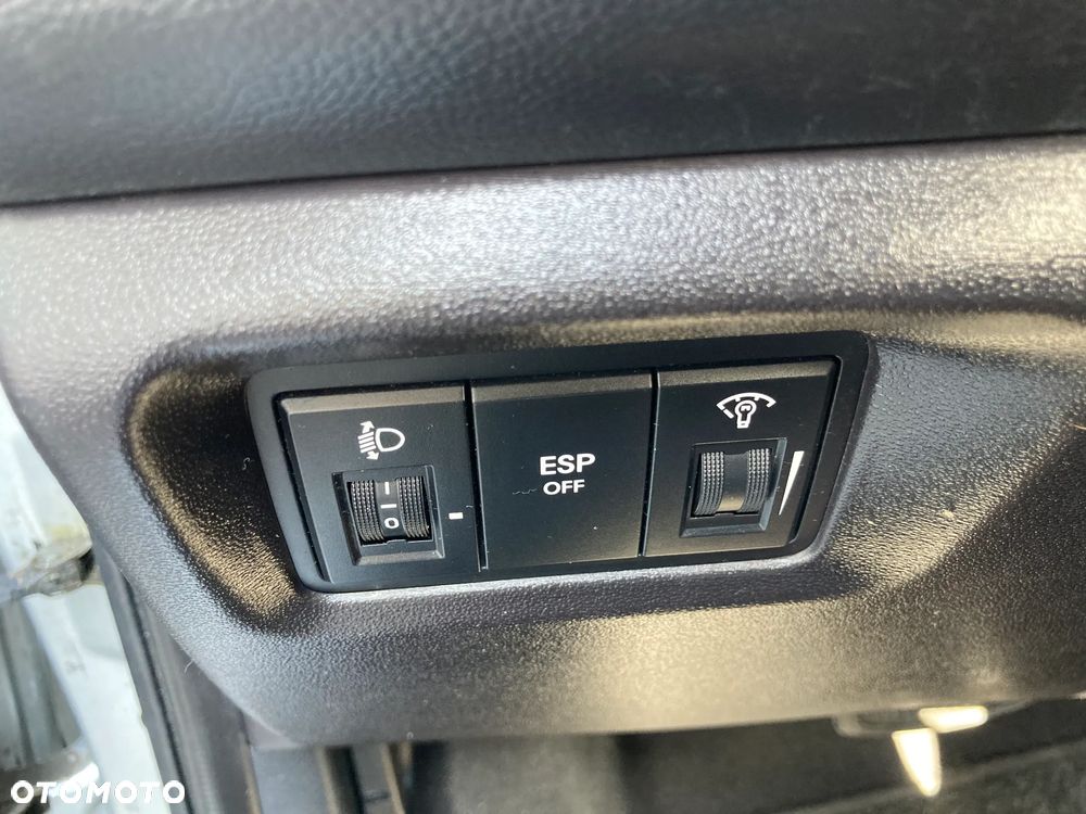 Hyundai i20 1.4 Automatik Comfort - 17