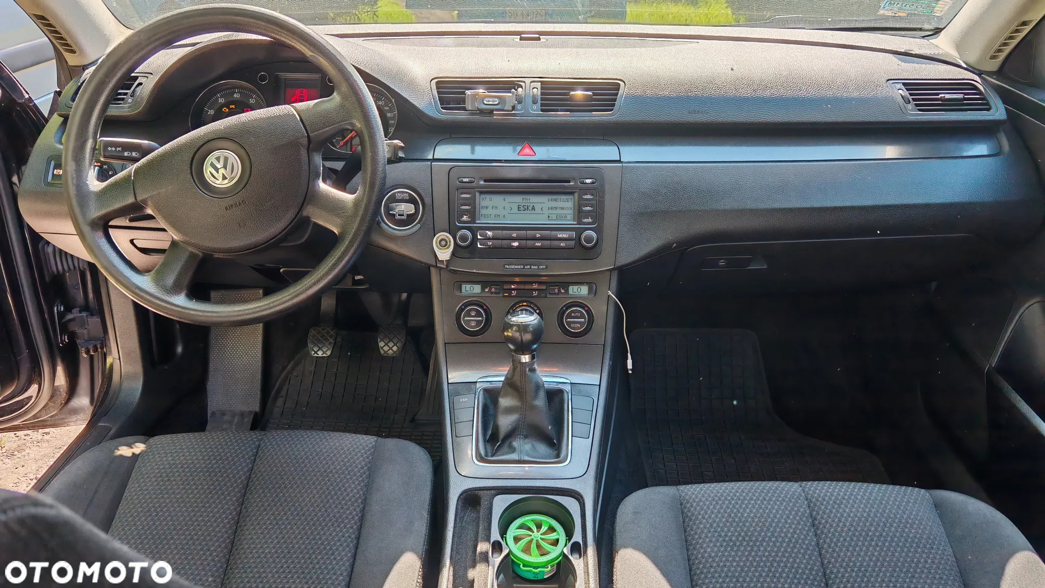 Volkswagen Passat 1.6 FSI Comfortline - 7