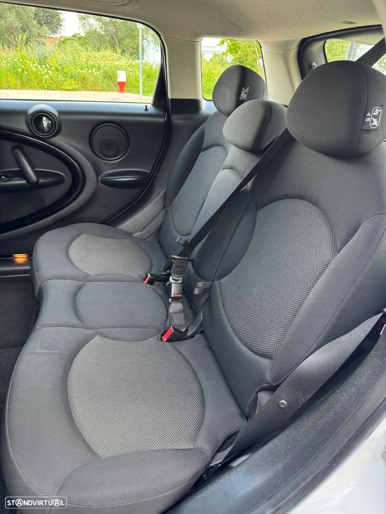 MINI Countryman Cooper D - 20