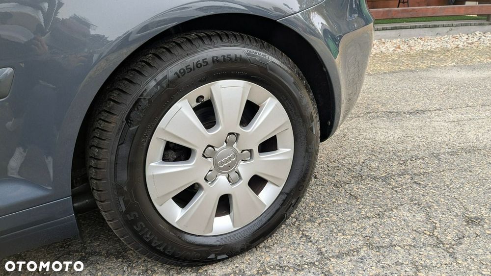 Audi A3 3-drzwiowe 1.6 TDI Ambiente - 36