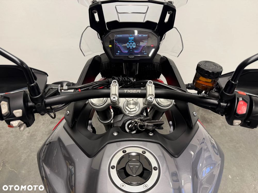 Triumph Tiger - 36