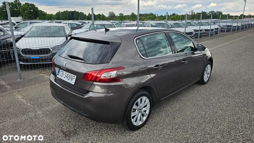 Peugeot 308 1.2 PureTech Allure S&S - 3