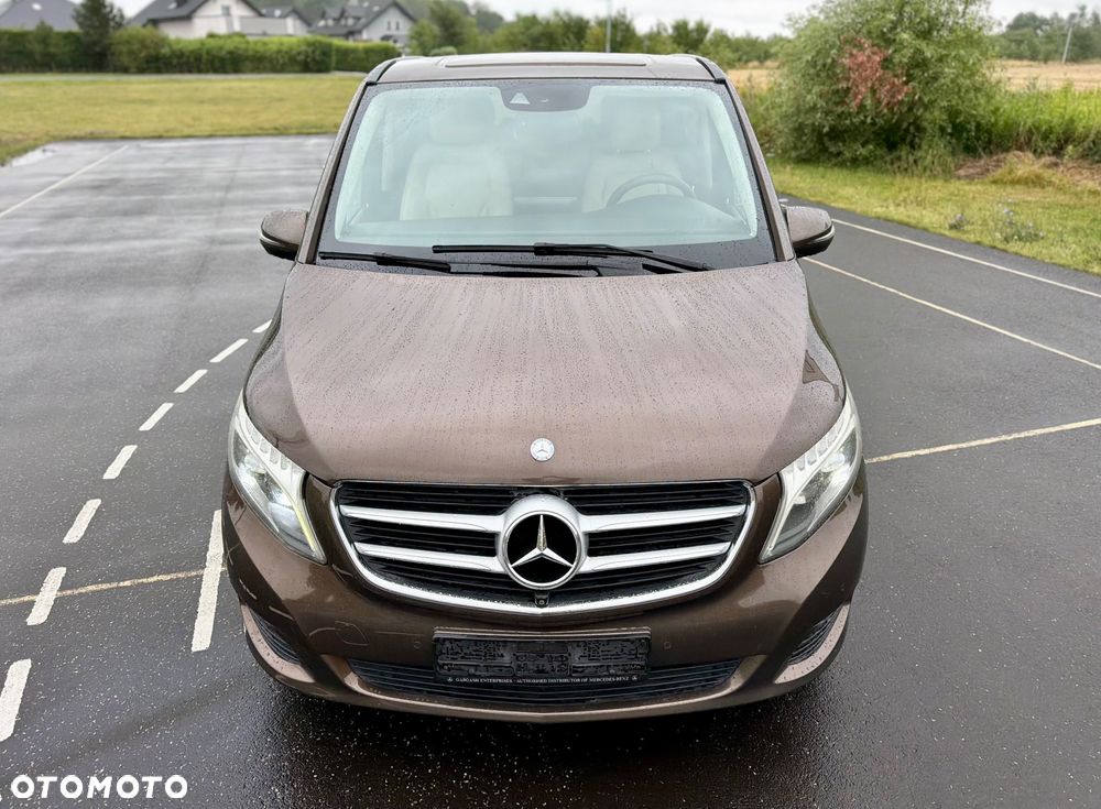 Mercedes-Benz Klasa V 300 d lang 9G-TRONIC Edition 2020 - 2