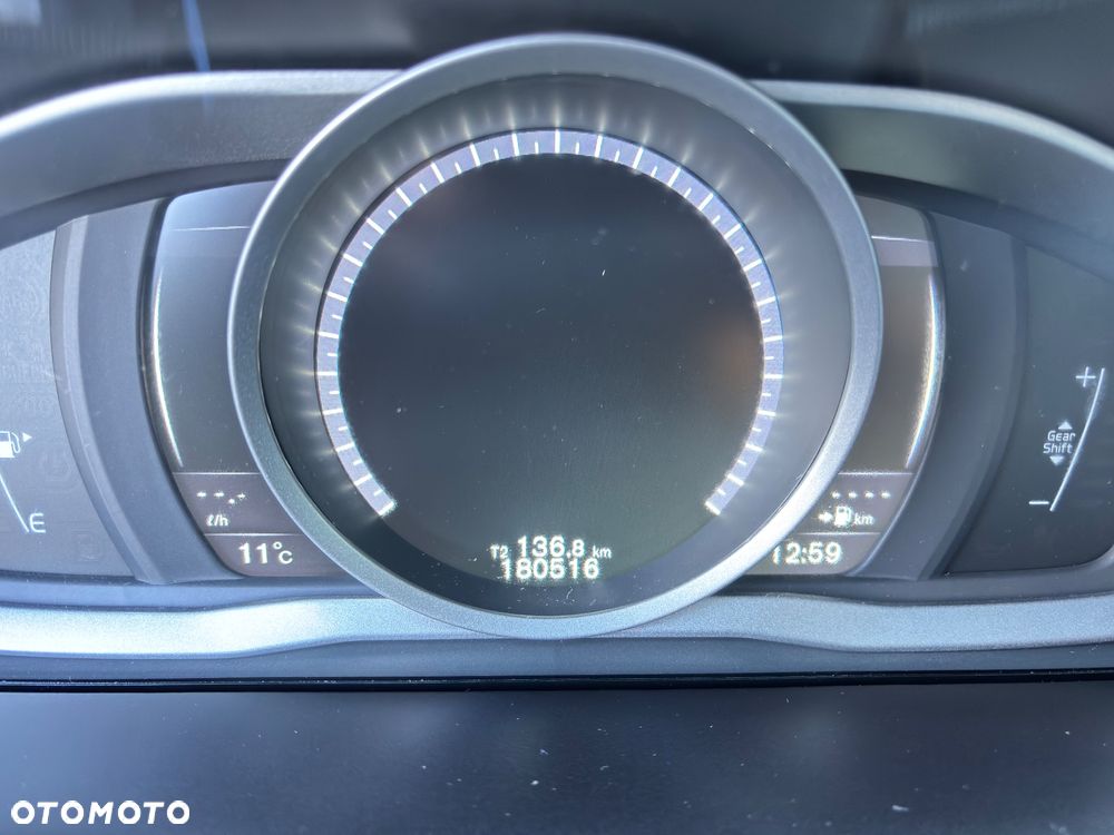 Volvo XC 60 D4 Drive-E Ocean Race - 10