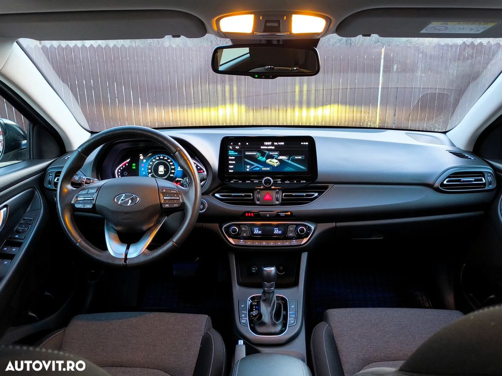 Hyundai i30 1.5 T-GDI 48V-Hybrid DCT EDITION 30+ - 6