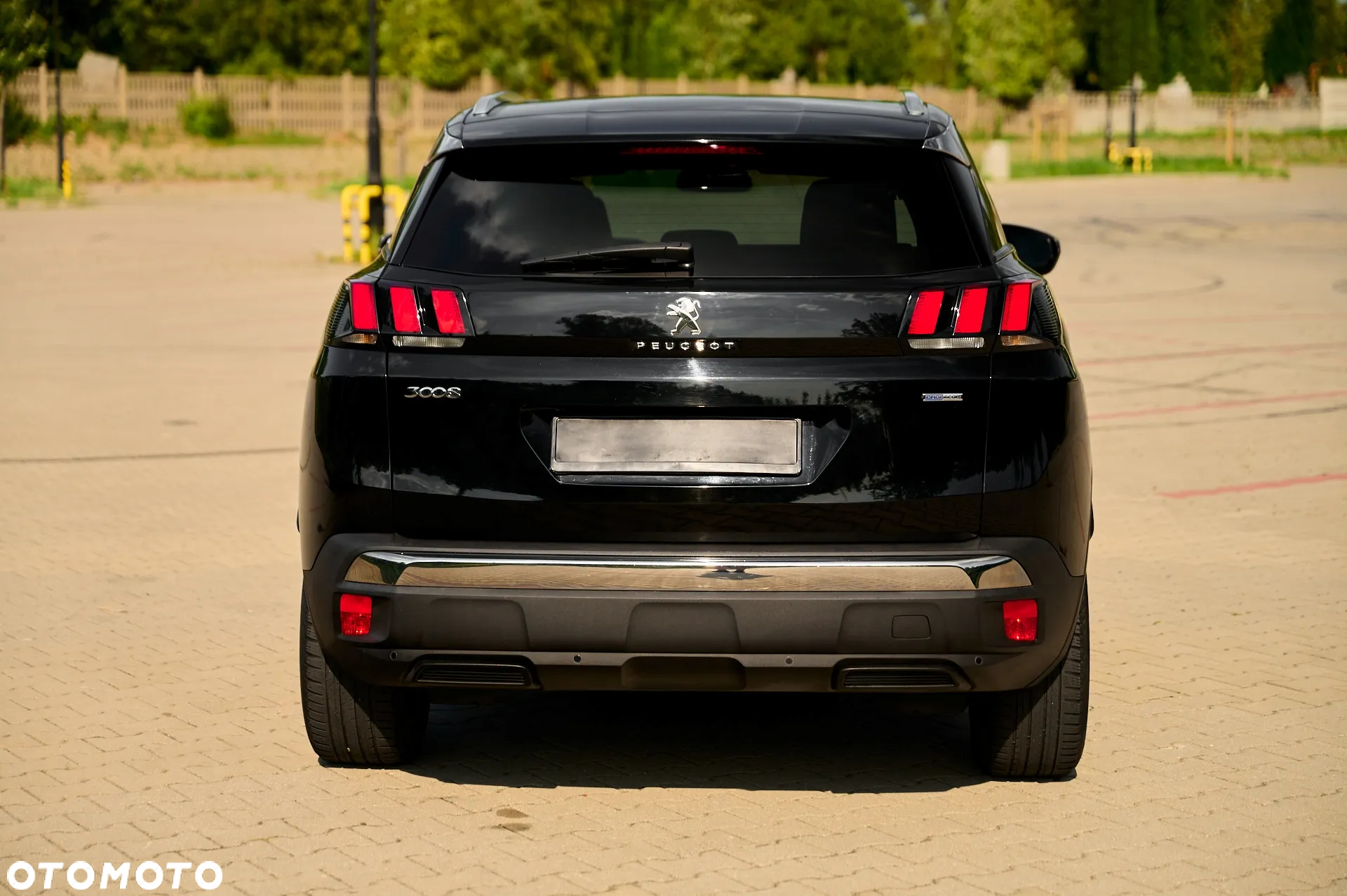 Peugeot 3008 1.2 PureTech Allure S&S - 11