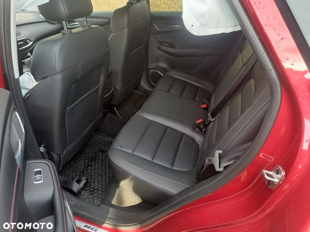 MG HS 1.5 T-GDI Exclusive - 18