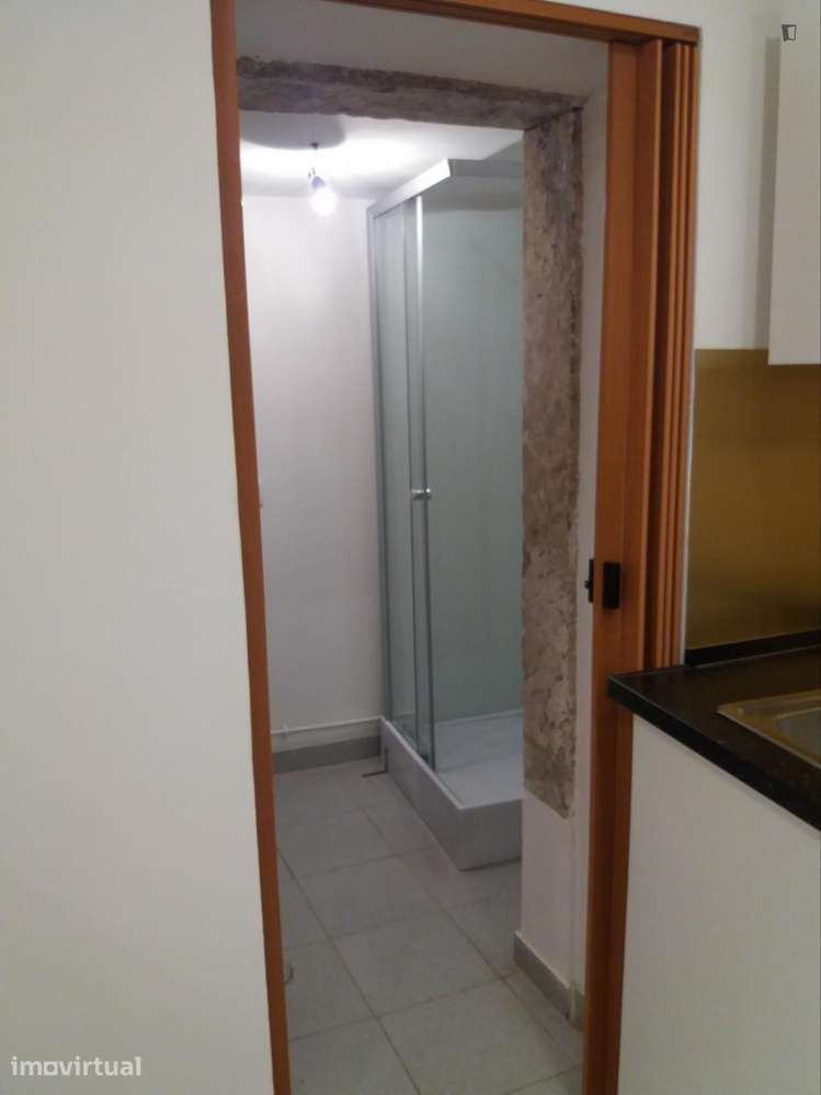 Estúdio - localizado em Santa Apolónia Lisbon - Grande imagem: 2/12