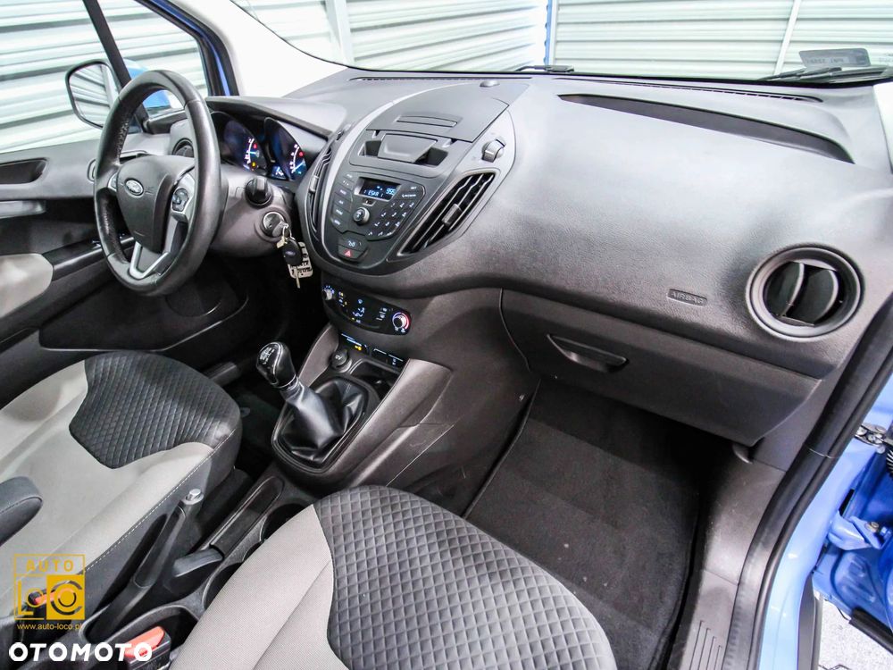 Ford Tourneo Courier 1.0 EcoBoost Ambiente - 11