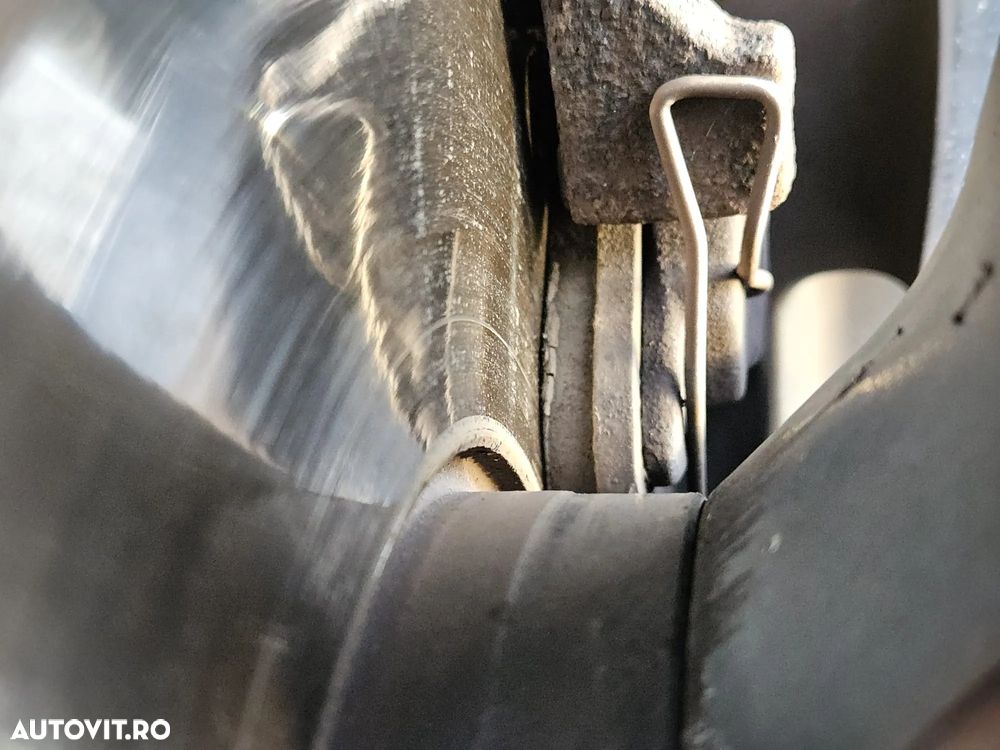 Ford Focus 1.6 TDCi DPF Titanium - 36