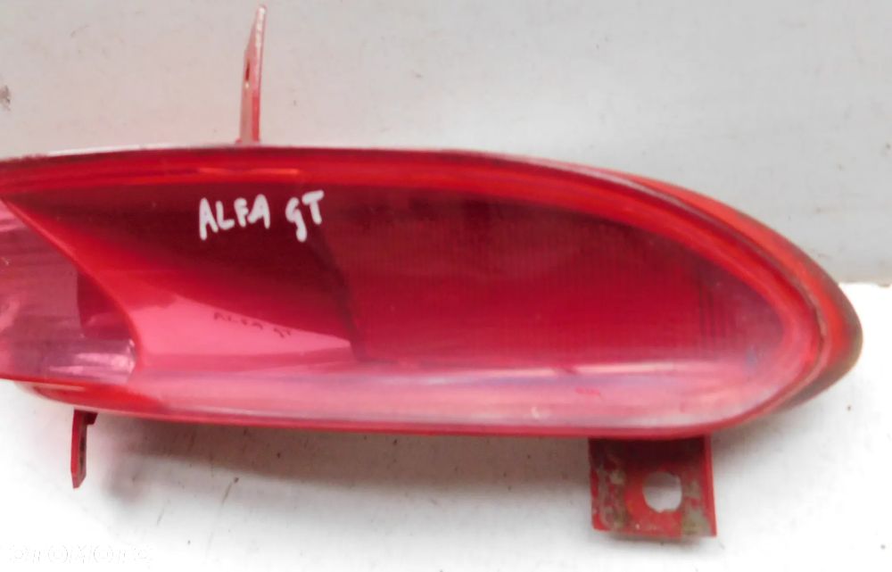 lampa przeciwmgielna prawa ALFA ROMEO GT - 4