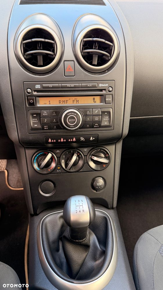 Nissan Qashqai 1.6 Visia - 23