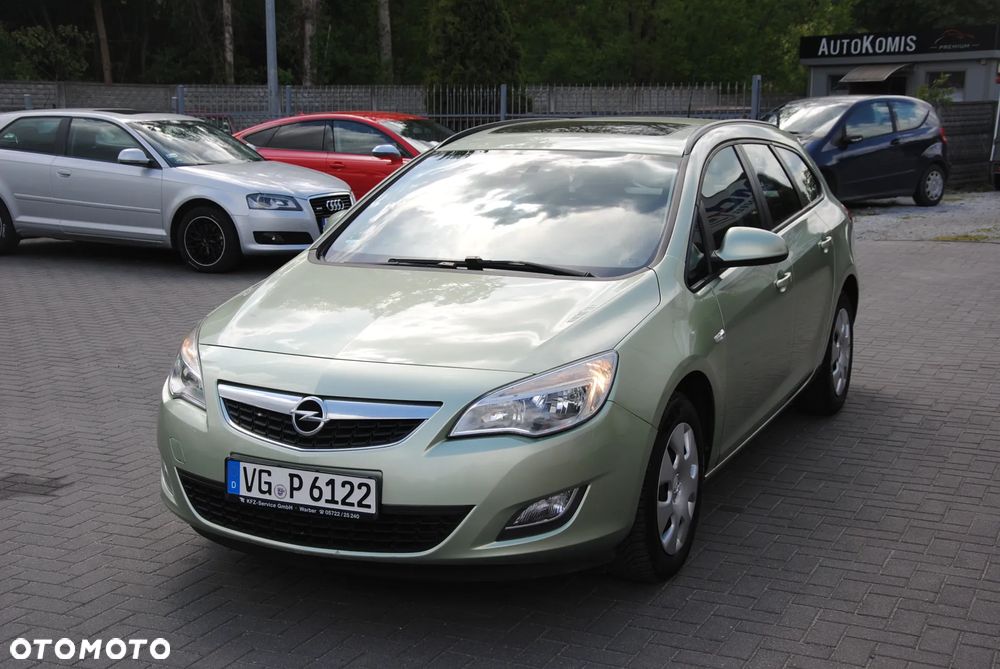 Opel Astra 1.6 Innovation - 2