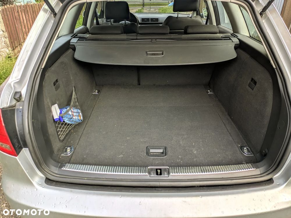 Audi A4 Avant 2.0 TDI - 6