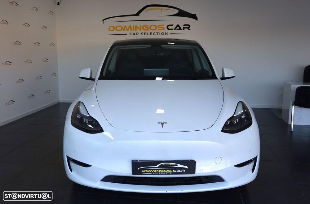 Tesla Model Y Long Range Dual Motor AWD - 4