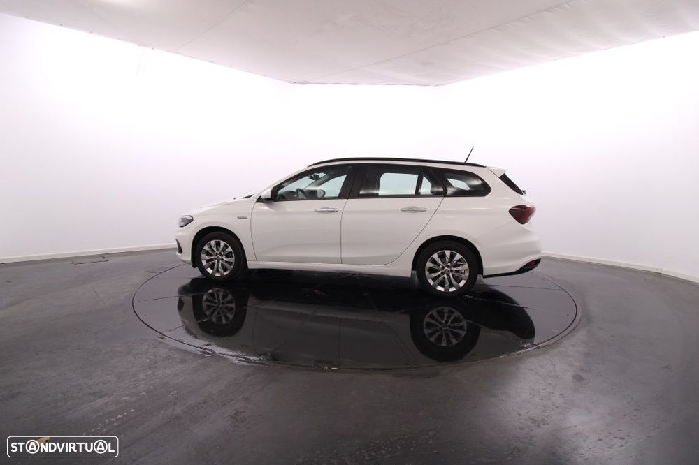 Fiat Tipo Station Wagon 1.3 M-Jet Lounge Tech - 3