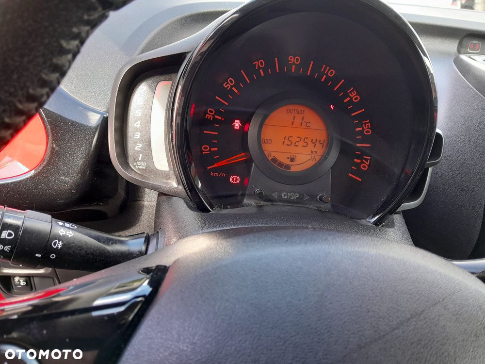 Toyota Aygo x-cite Style Selection - 6