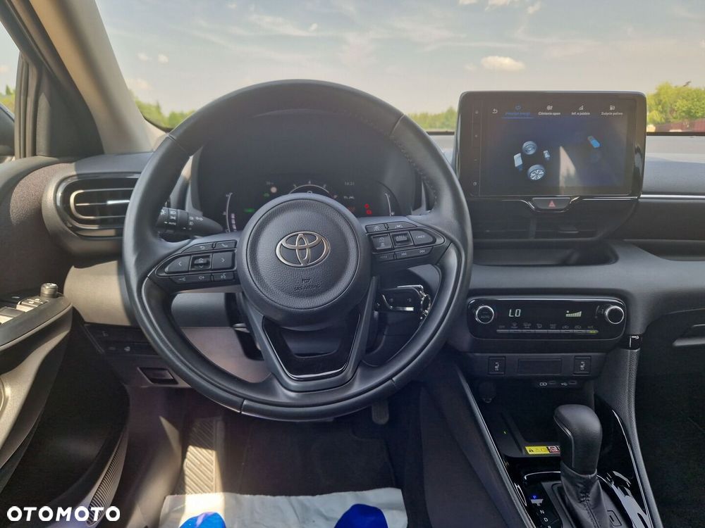 Toyota Yaris Hybrid 1.5 Style - 10