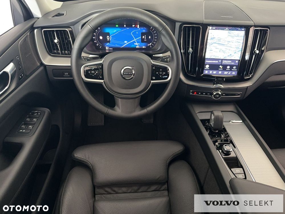 Volvo XC 60 B5 B AWD Plus Dark - 29