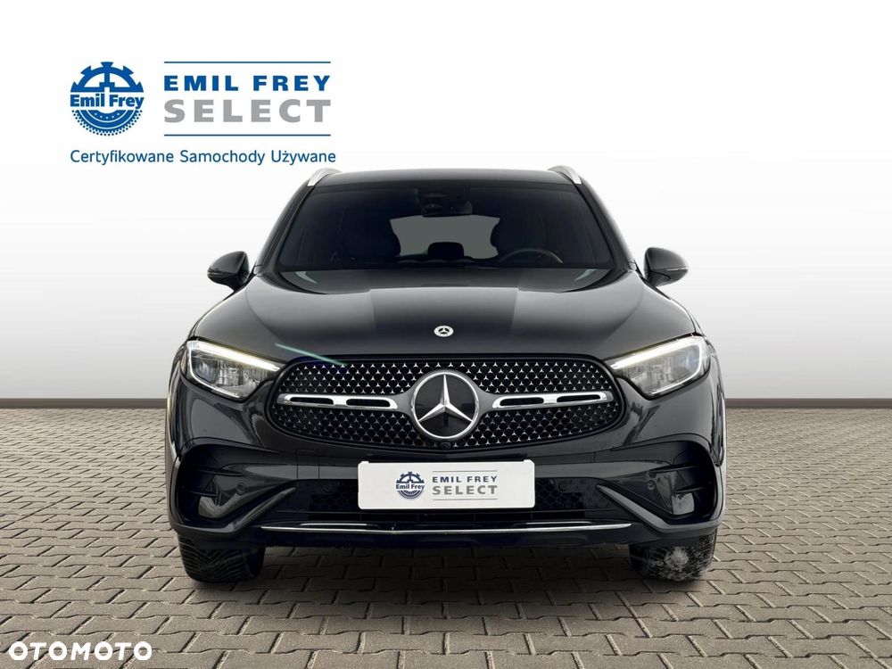 Mercedes-Benz GLC - 9