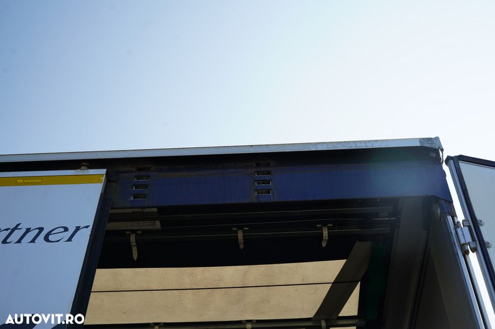 Wielton CORTINĂ / STANDARD / PONT CULISANT / PLAFON CULISANT / SAF - 22