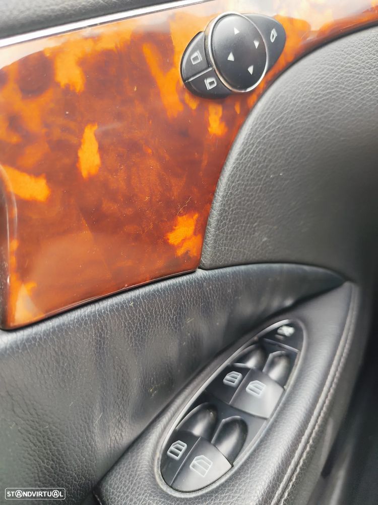 Mercedes-Benz E 220 CDi Elegance - 14