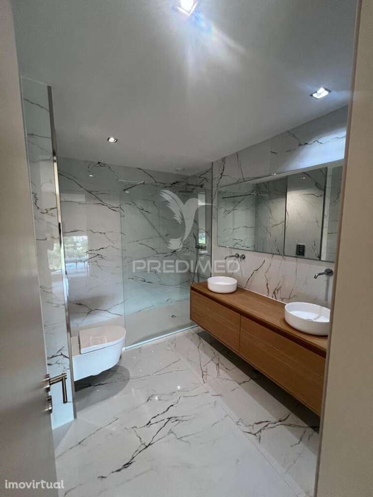 Apartamento T0 com Vistas Fantásticas - Grande imagem: 2/35