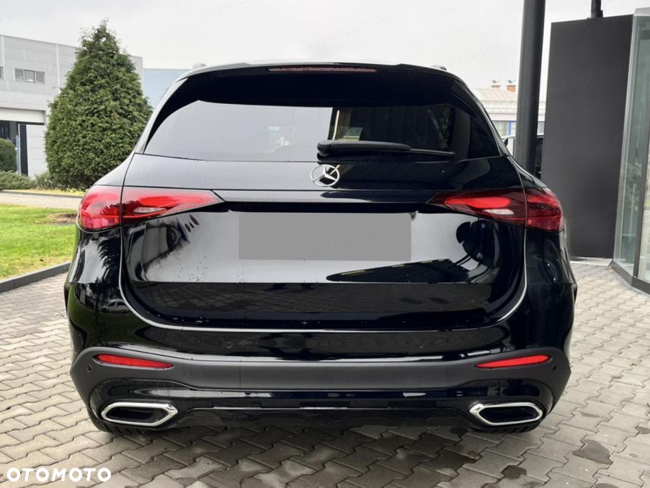 Mercedes-Benz GLC - 6