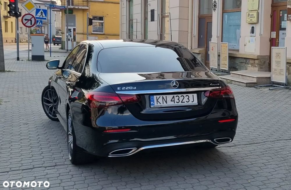 Mercedes-Benz Klasa E 220 d 4-Matic AMG/Avantgarde - 9