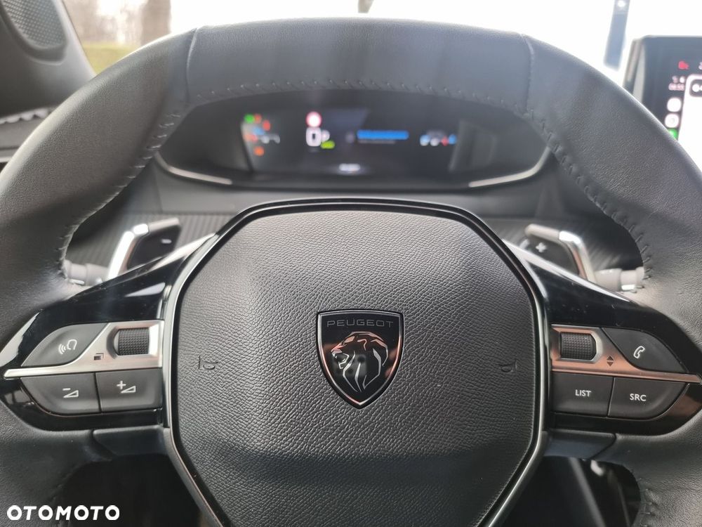 Peugeot 2008 1.2 PureTech Allure S&S EAT8 - 33