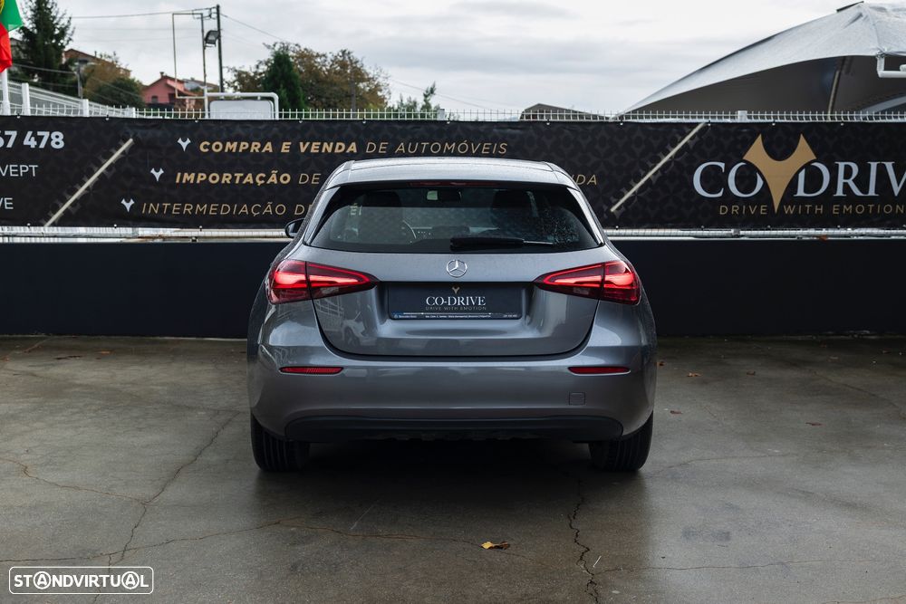 Mercedes-Benz A 250 e - 3