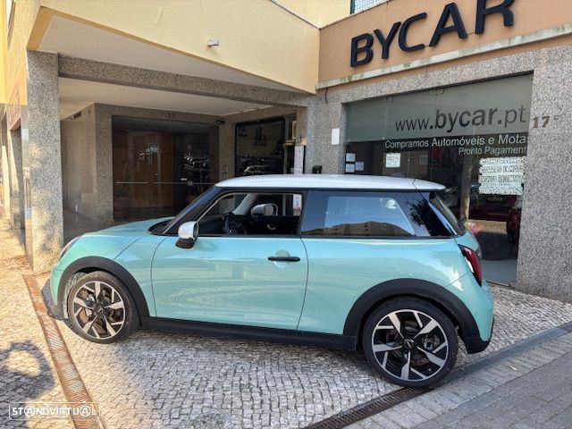 MINI 3 Portas Cooper C Classic M - 8